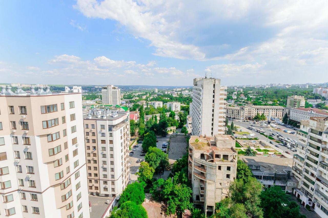 Double Skyhouse Exclusive Apartments Chisinau Ngoại thất bức ảnh