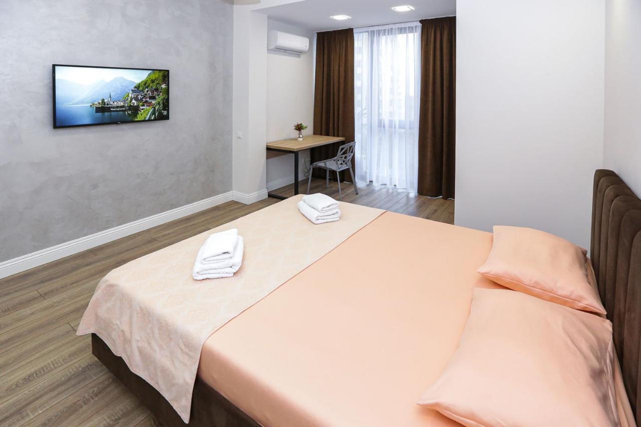 Double Skyhouse Exclusive Apartments Chisinau Ngoại thất bức ảnh