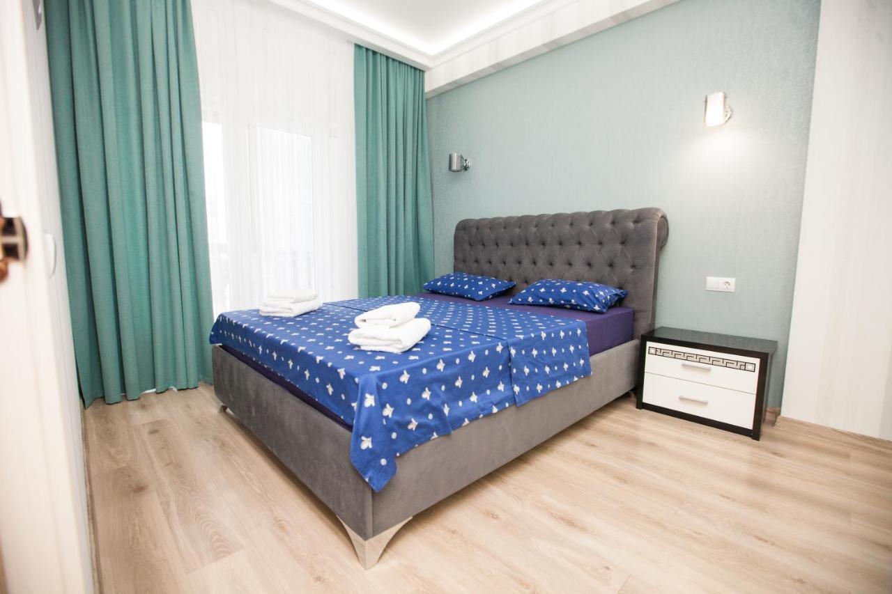 Double Skyhouse Exclusive Apartments Chisinau Ngoại thất bức ảnh